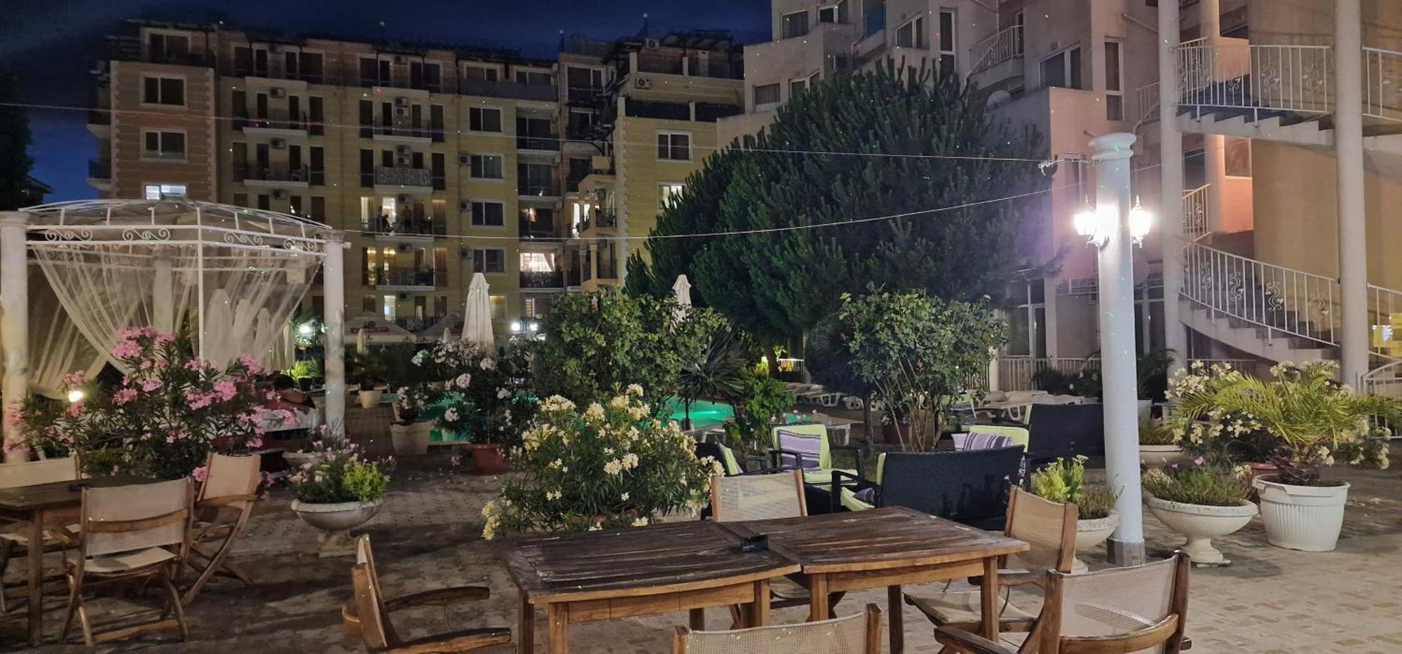 Vanilla Garden Apartments Sunny Beach Exterior photo