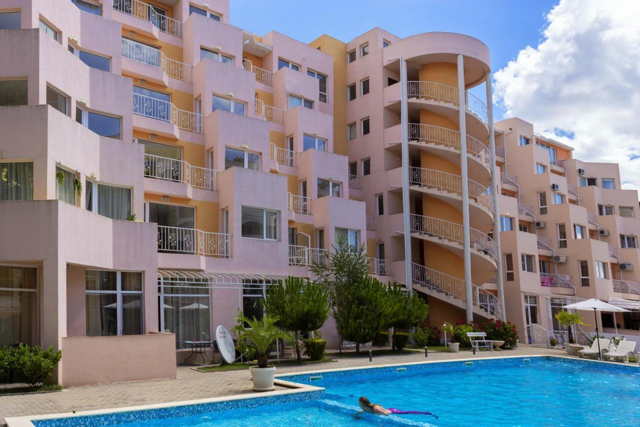 Vanilla Garden Apartments Sunny Beach Exterior photo